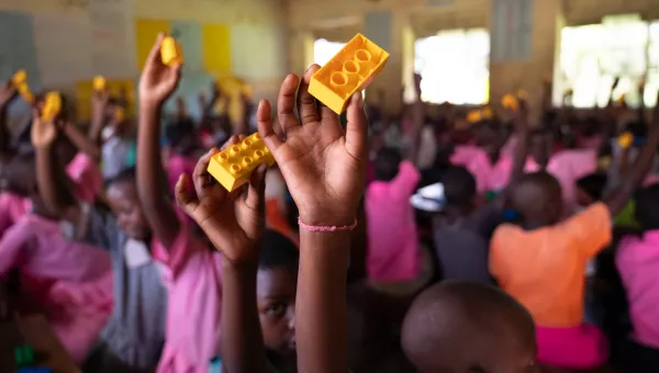 Children learning with Lego in Uganda