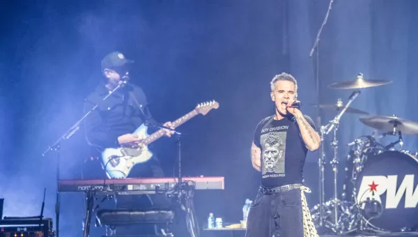 Robbie Williams on stage